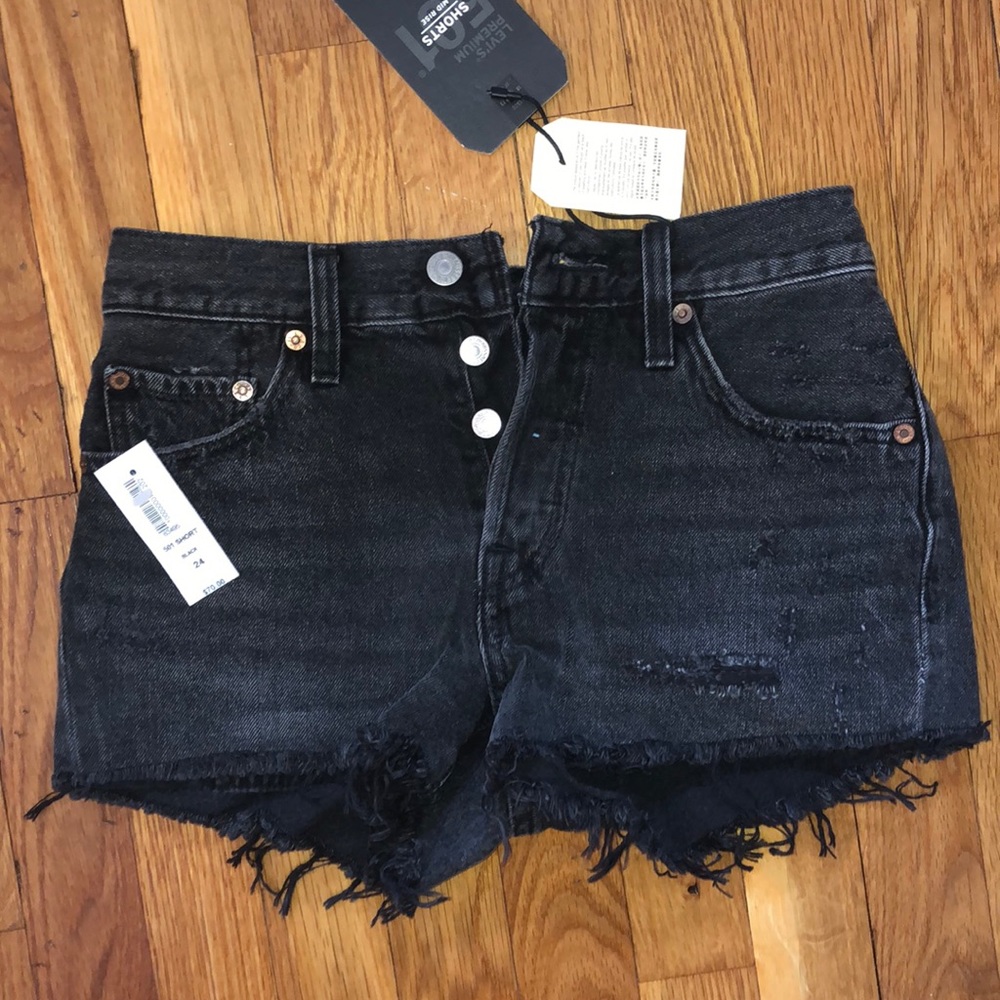 Black denim Levi shorts